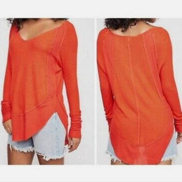 Free PEOPLE LONG SLEEVE CATALINA V-NECK THERMAL TOP- M - Picture 1 of 5